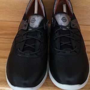 Women’s Rockport shoes